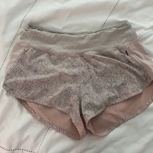 Outdoor Voices Hudson 2.5” Exercise Short